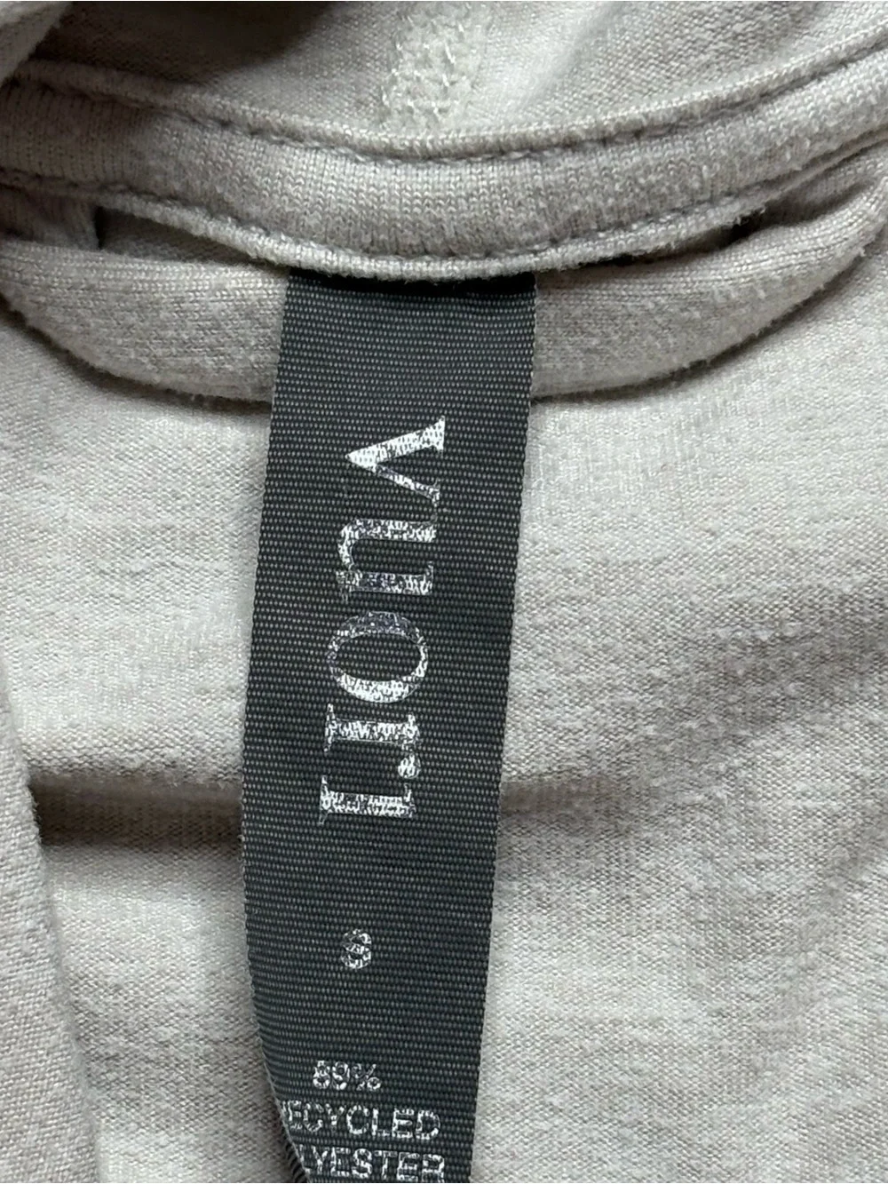 Vuori Halo Essential Hoodie - Picture 4 of 7